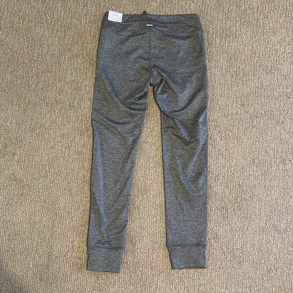 NWT Aerie Chill. Play. Move. Joggers - Picture 6 of 6